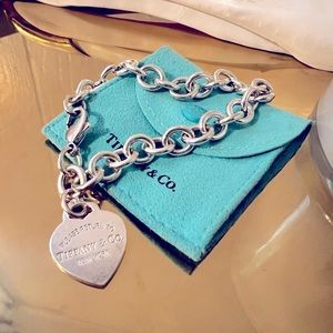 Tiffany & Co. Sterling silver "Please Return to Tiffany & Co. New York 8"